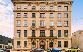 The Maverick By Kasa